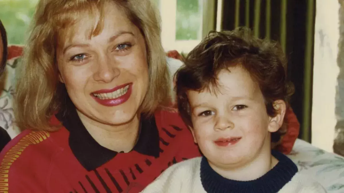 Denise Welch Matty Healy 1975