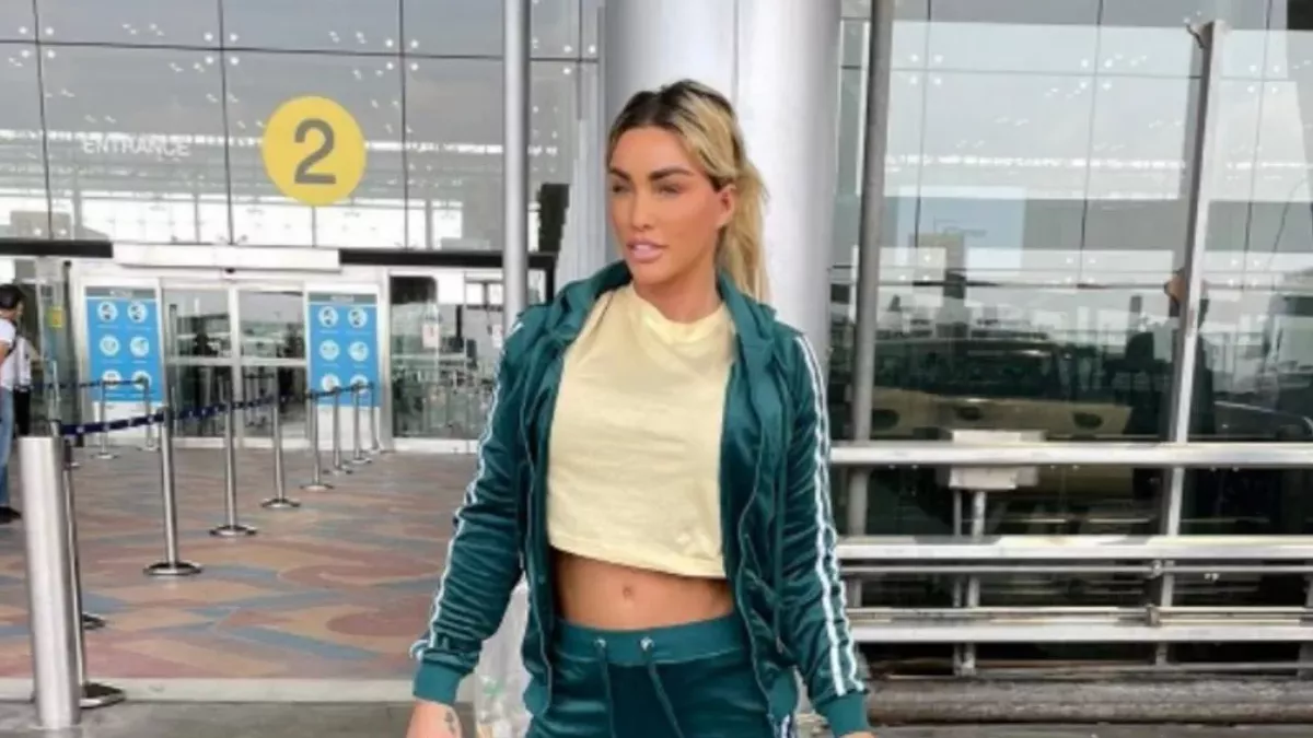 Katie Price sparks baby rumours as she talks about prams