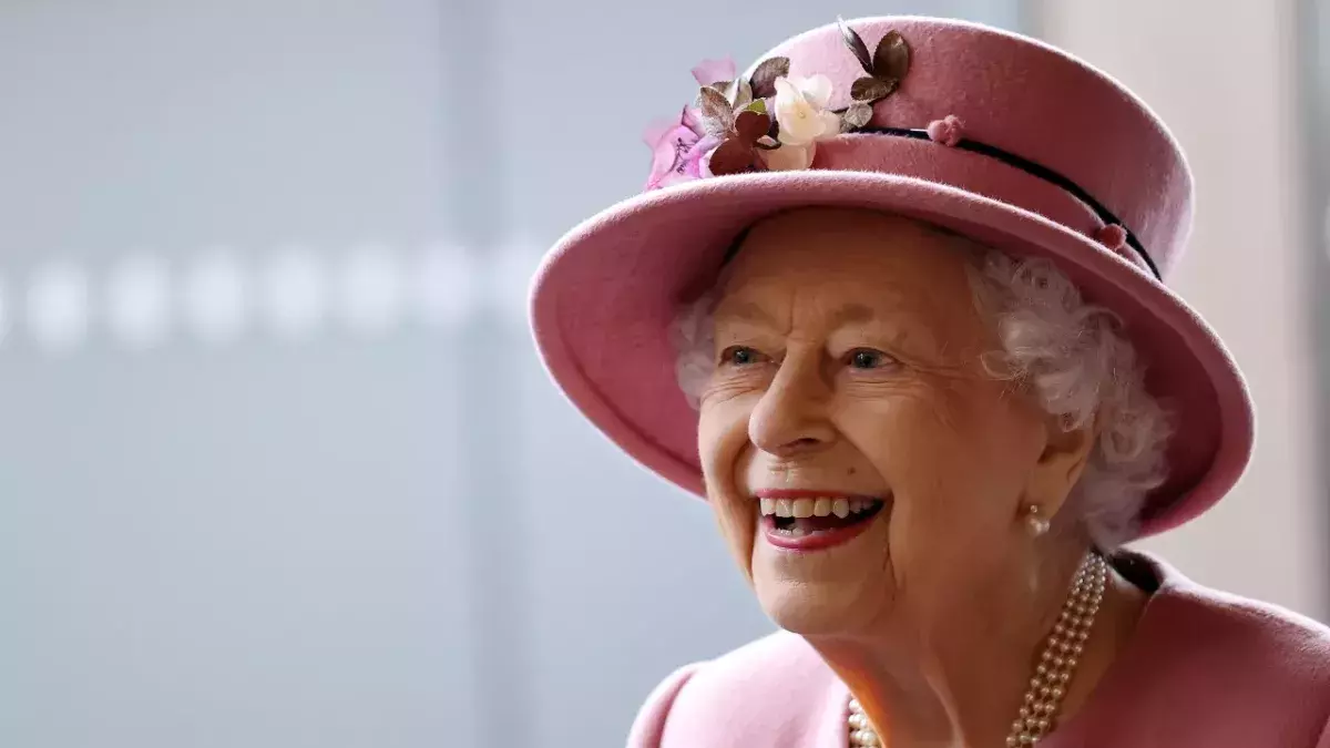 COVID: Queen catches virus over the weekend, what’s the virus like for over 70s? 