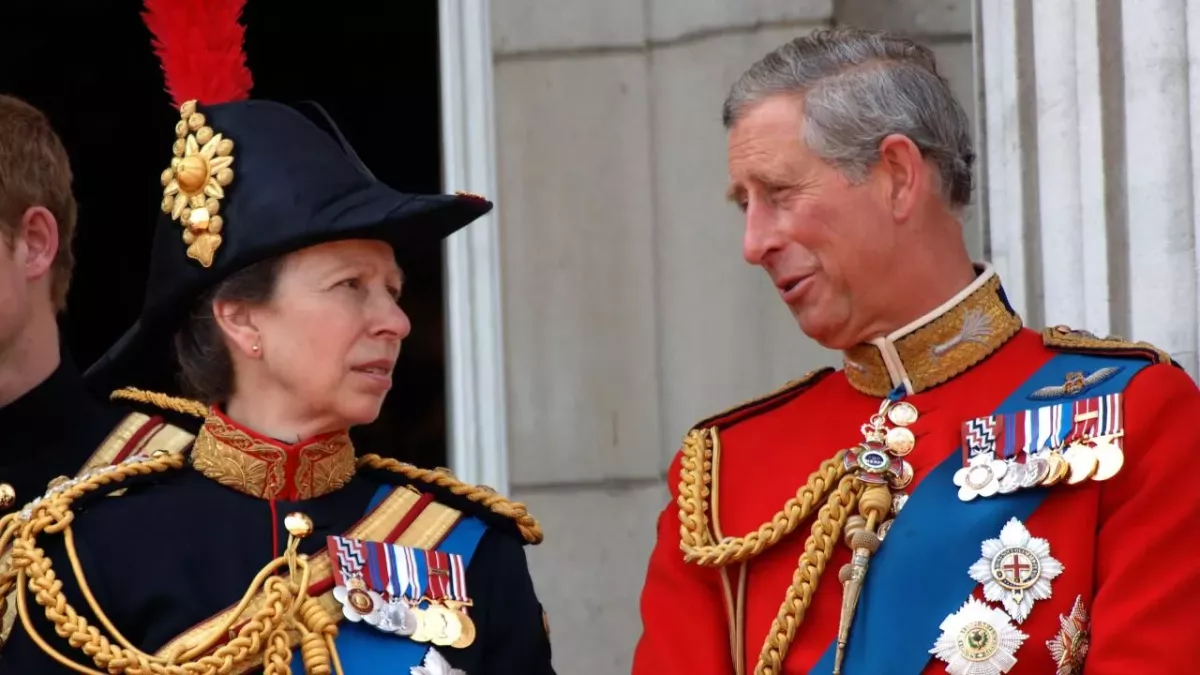 This is how Prince Charles saved the day for Princess Anne