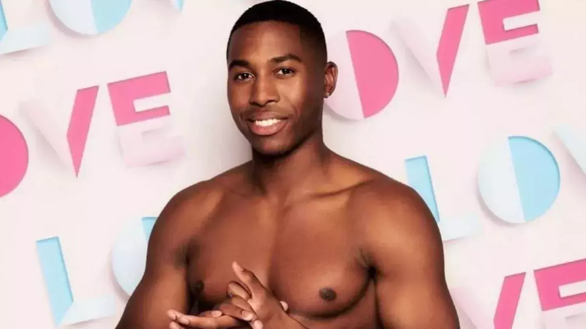 Love Island Contestants
