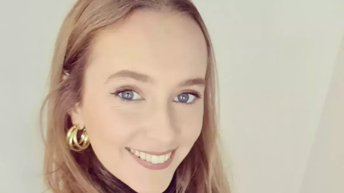 Rose Ayling-Ellis confirms EastEnders return
