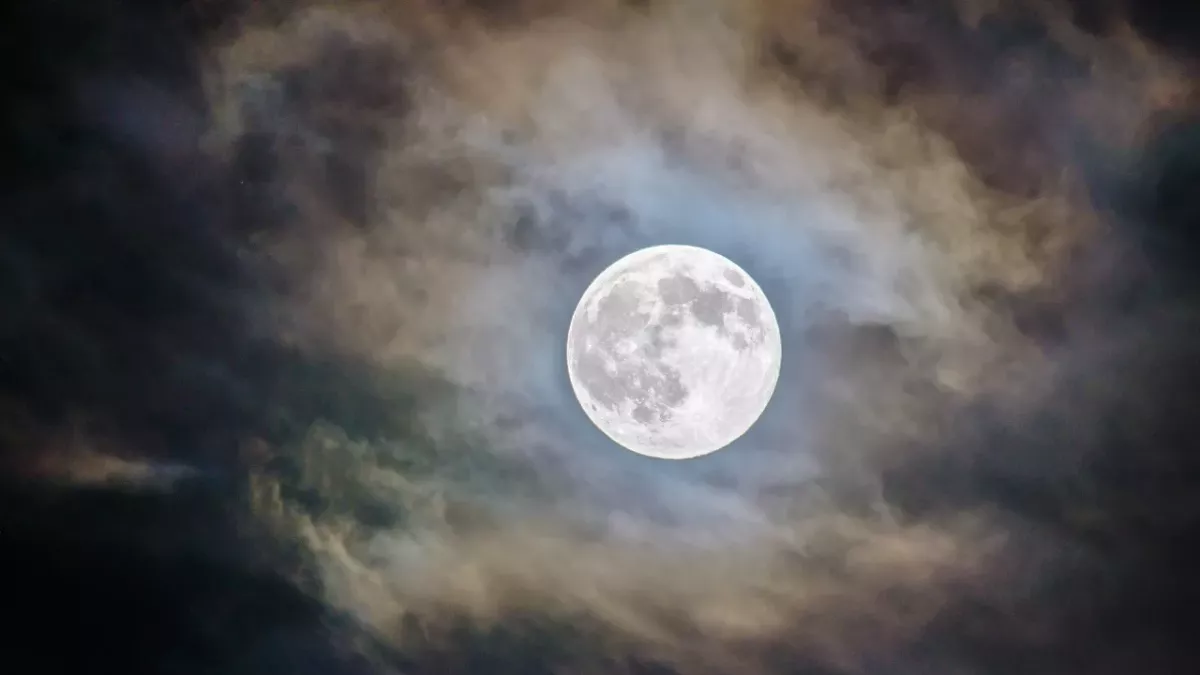 astronomical events December full moon winter solstice shooting star shower