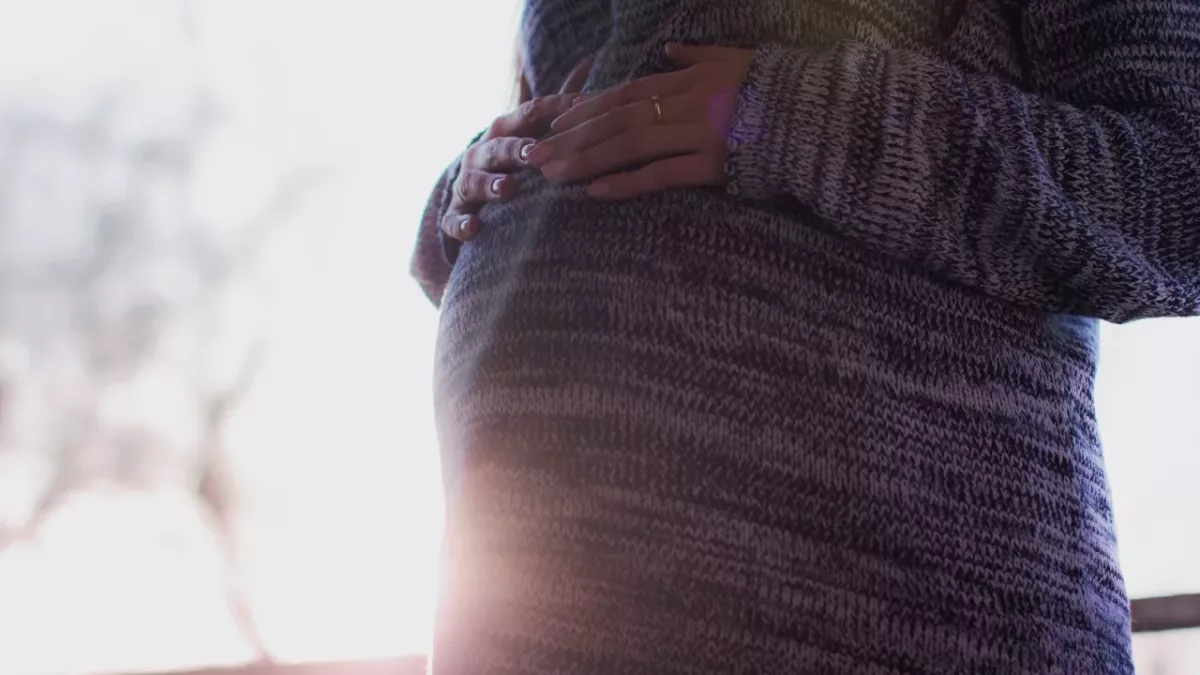 pregnant woman two wombs uterus 