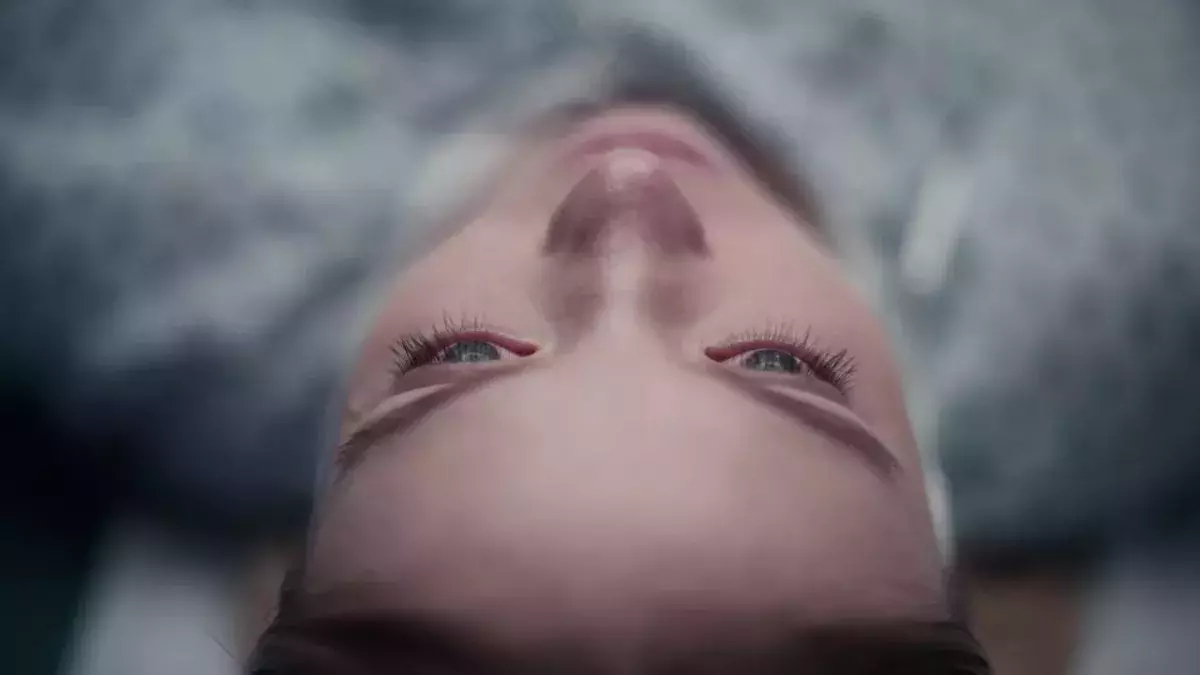 woman died came back life reveals humanity future golden age NDE death