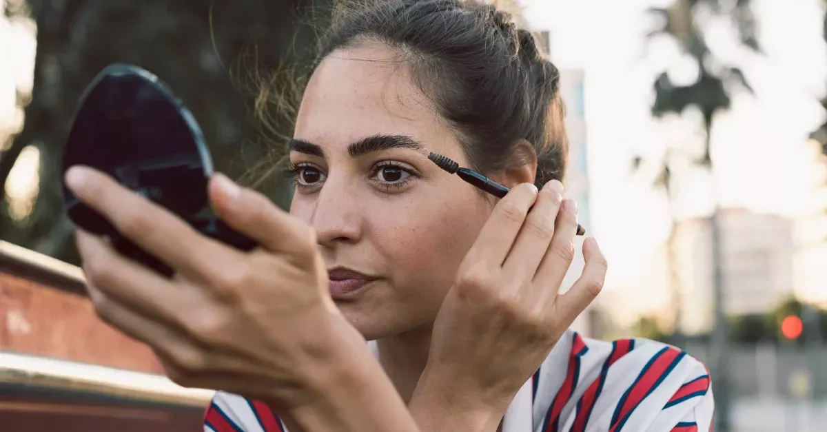 This Drugstore Mascara Is As Effective As Those Sold By Luxury Brands