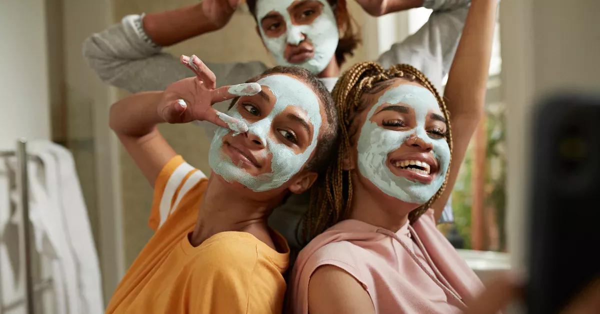 Here Is How To Make A Homemade Anti-Blackhead Mask