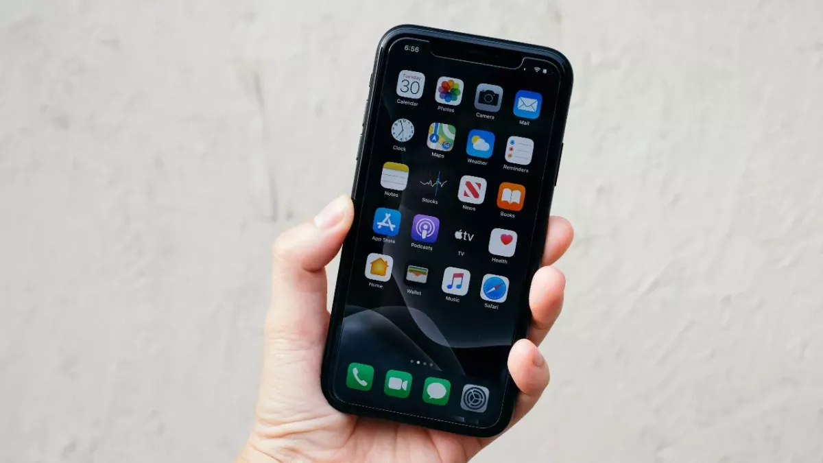 Online security warning issued to iPhone and Android users - delete these apps now 