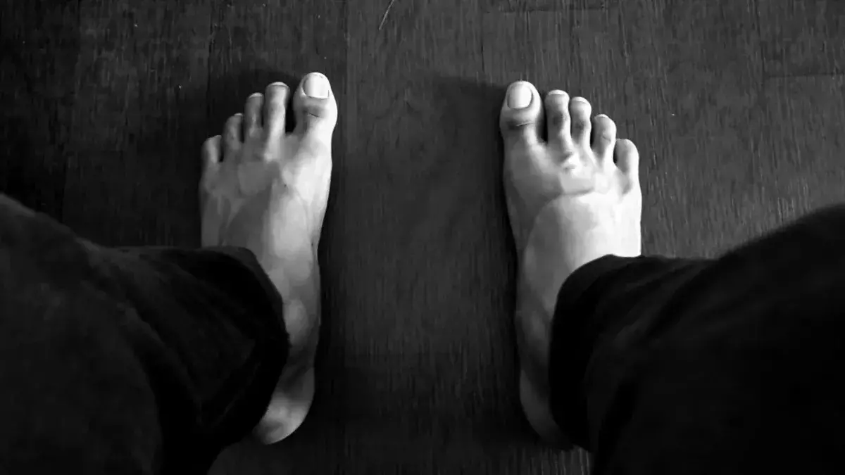 COVID toes