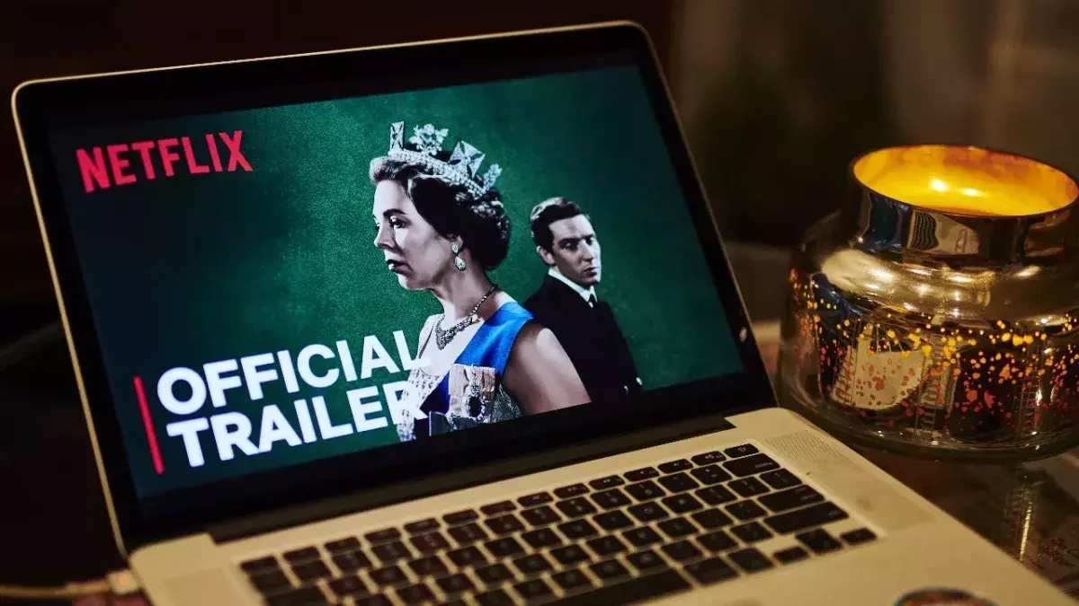 The Crown: Priceless jewels were stolen during an overnight raid 
