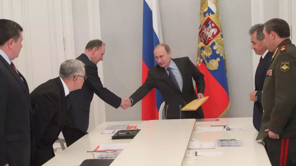 Experts agree: This Vladimir Putin ally will likely replace him  