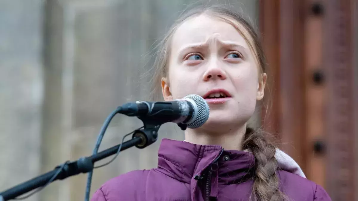 Greta Thunberg calls out New Zealand's Jacinda Ardern 