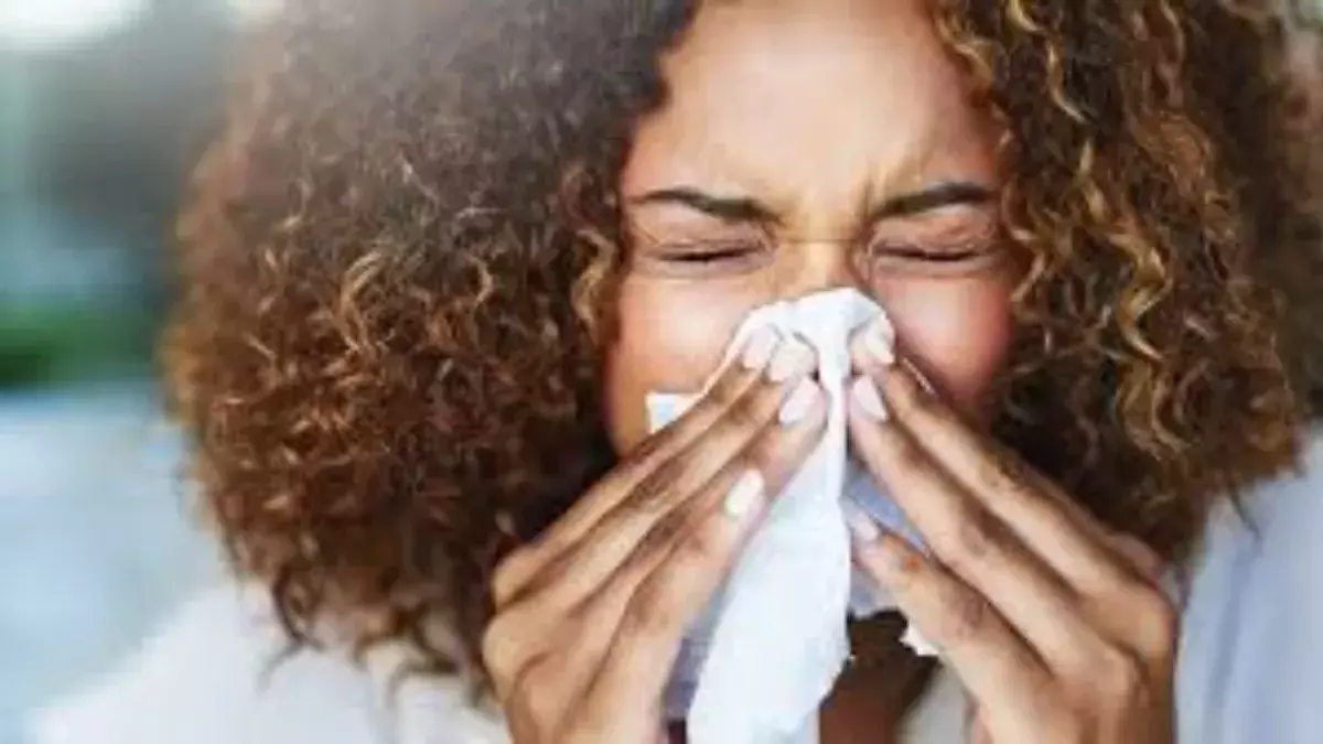 More Brits report suffering from ‘worst cold ever’ as autumn sets in
