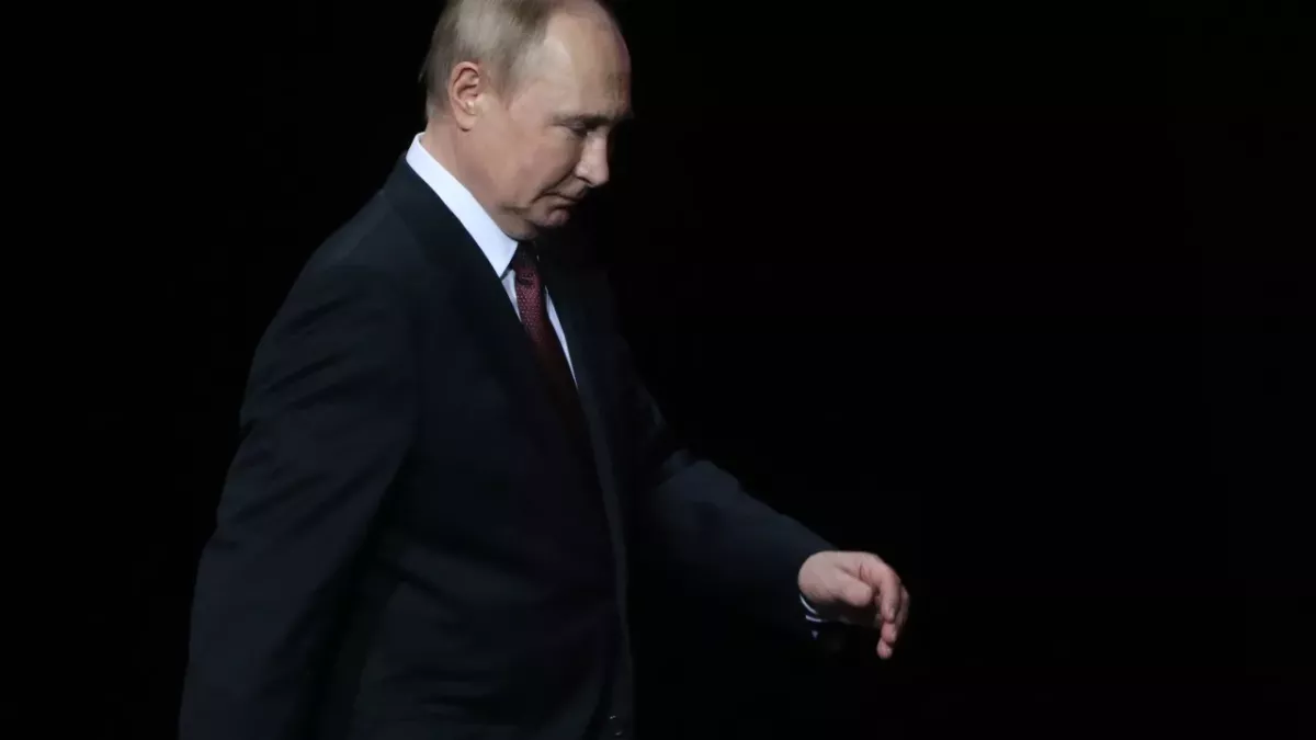 Vladimir Putin to bail out from the G20 Summit in Indonesia amid alleged fears of being slapped
