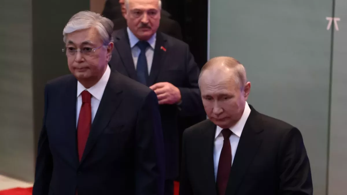 Vladimir Putin: new public appearance, new health rumour