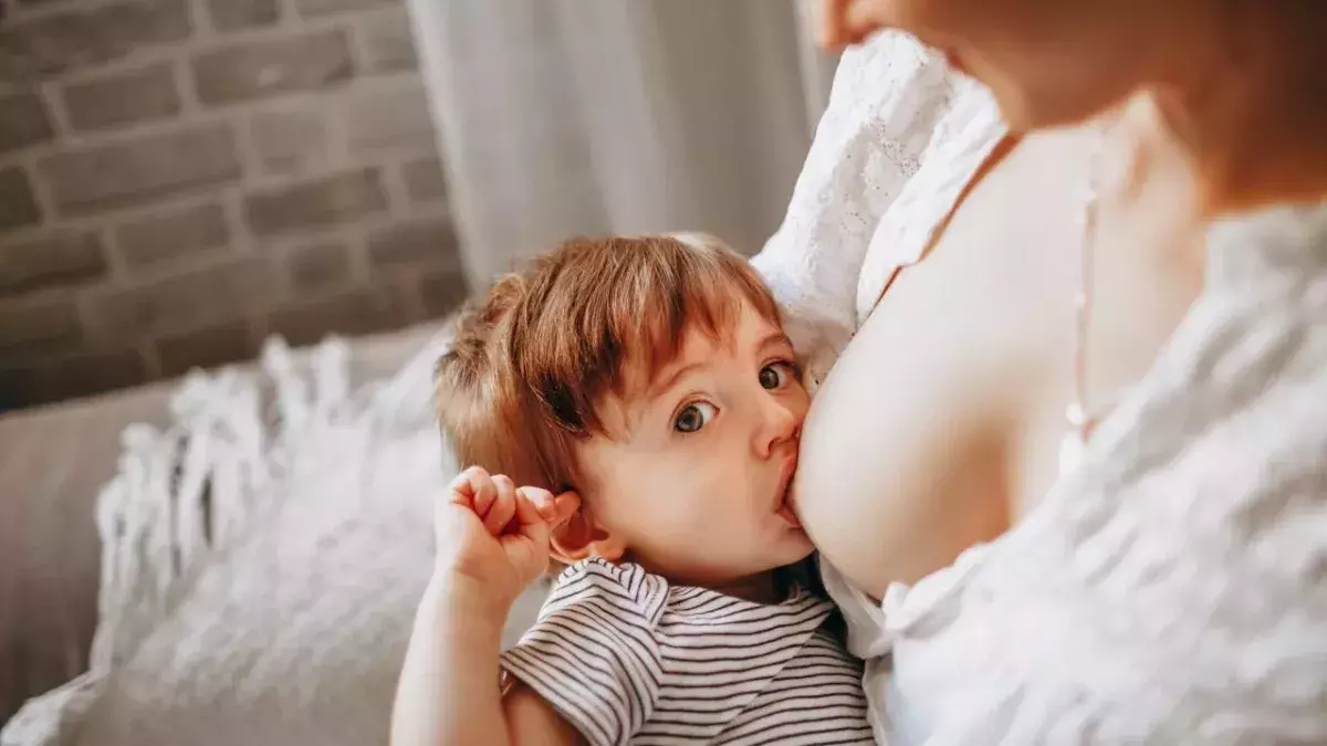 Breastfeeding in public: why the backlash?