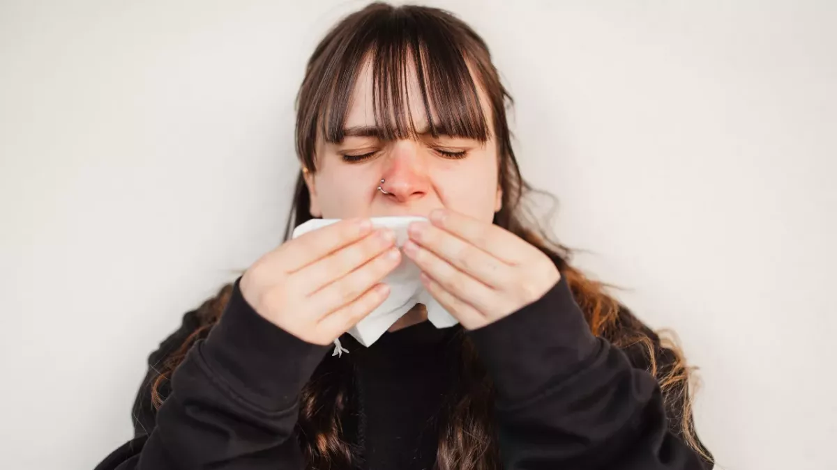 This is what the colour of your phlegm reveals about your health