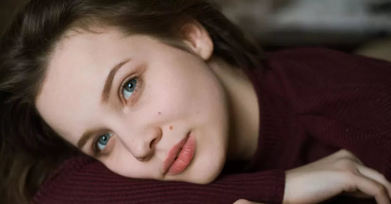 Moles And Beauty Spots On These 5 Areas Of Your Face Reveal A Lot About Your Personality