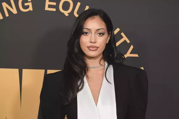 Cindy Kimberly: 7M