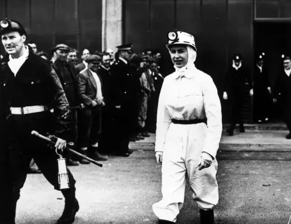 In 1958, the Queen visisted Rothes Colliery coal mine in Fife, and she spent some time observing the underground coalface.