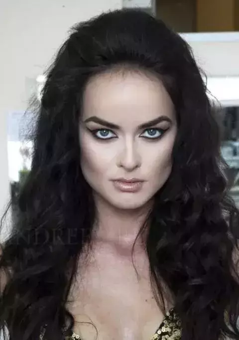In fact, she’s had everything touched up: Her eyebrows, complexion, hair, eyes and even her lips!