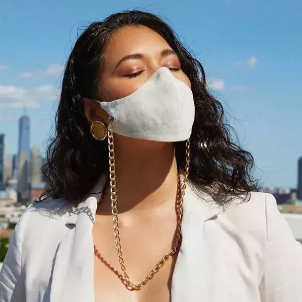 Gold cuban link mask chain