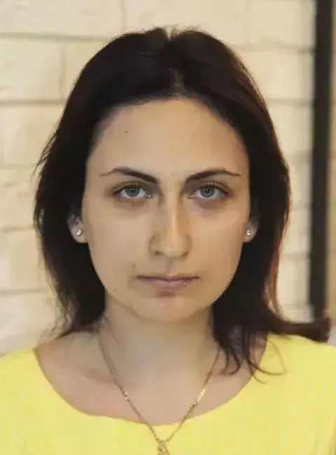 Here is a natural young woman