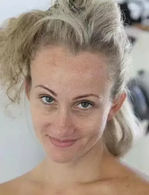 Luckily ladies, you don’t need lots of make-up to enhance your beauty