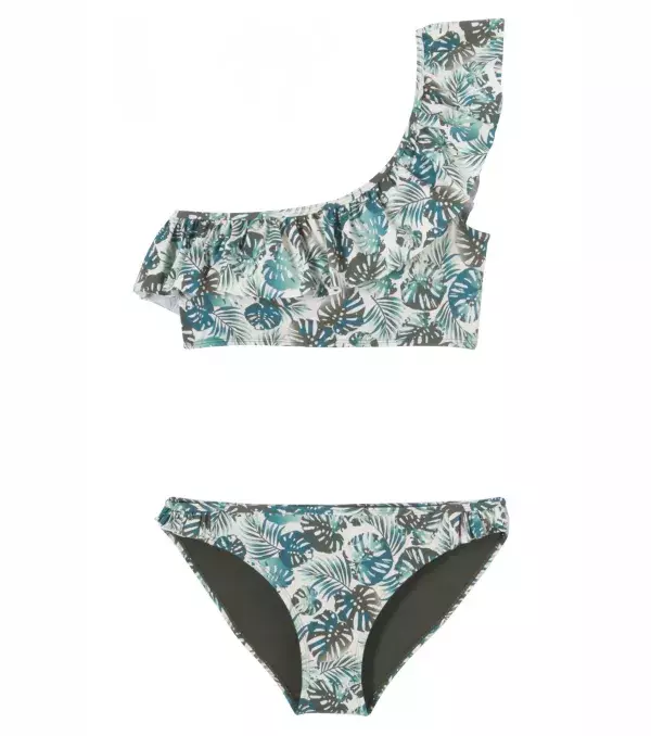Want a cute asymmetrical bikini? Here's a winner - find this at Camaïeu.