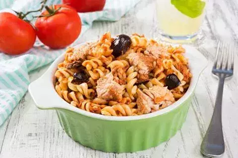 Tuna and olive pasta      